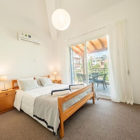 The Salnik Beach Apartment Limasol Buitenkant foto